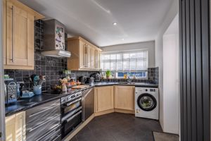 Photo 13- click for photo gallery